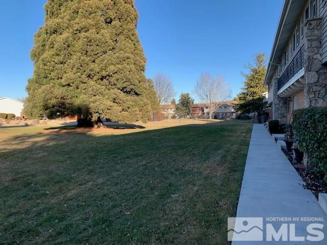 195 Smithridge Drive Reno, NV 89502 - Photo 3 of 21 Photo 3