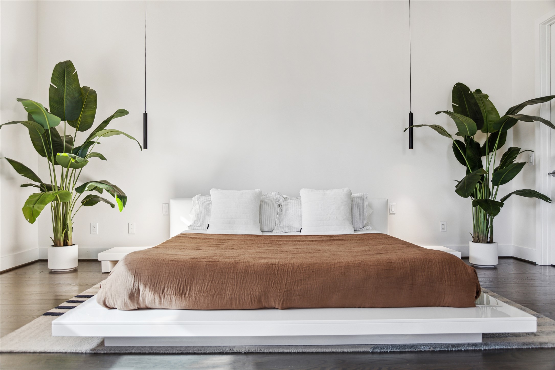 306 West Pierce Street Houston, TX 77019 - Photo 13 of 39