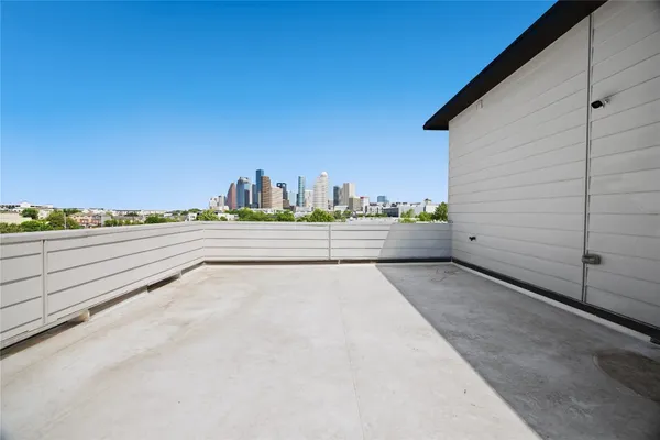 $7,000 | 306 West Pierce Street, Houston, TX 77019