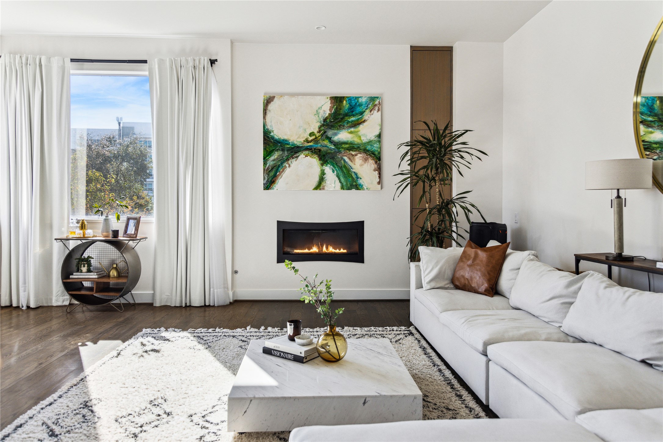 306 West Pierce Street Houston, TX 77019 - Photo 4 of 39