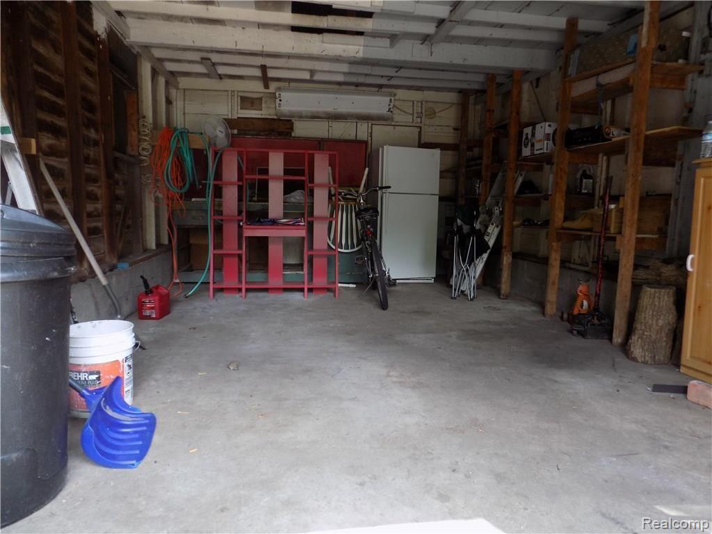 27276 Bunert Road Warren, MI 48088 - Photo 20 of 22 20.JPG
