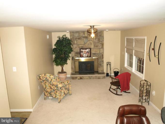 12585 Rock Ridge Road Herndon, VA 20170 - Photo 5 of 9 Family Room