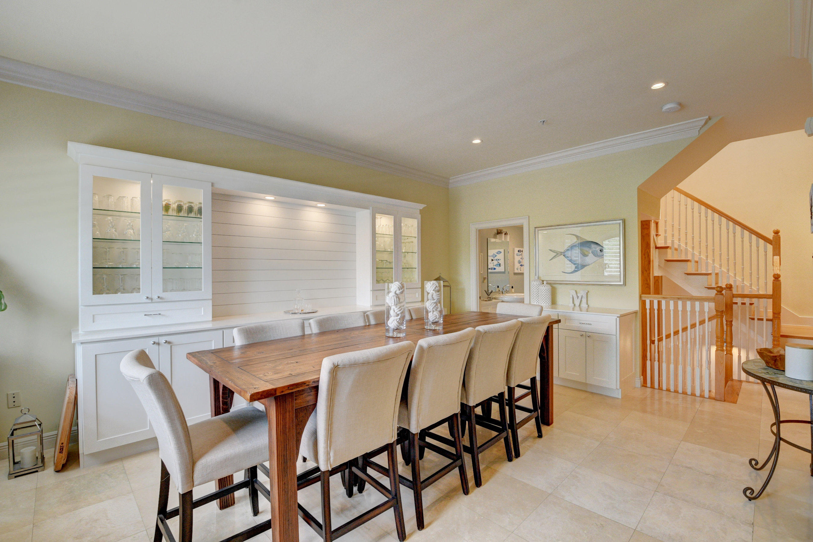 492 East Boca Raton Road Boca Raton, FL 33432 - Photo 12 of 44 a dining room with furniture and window