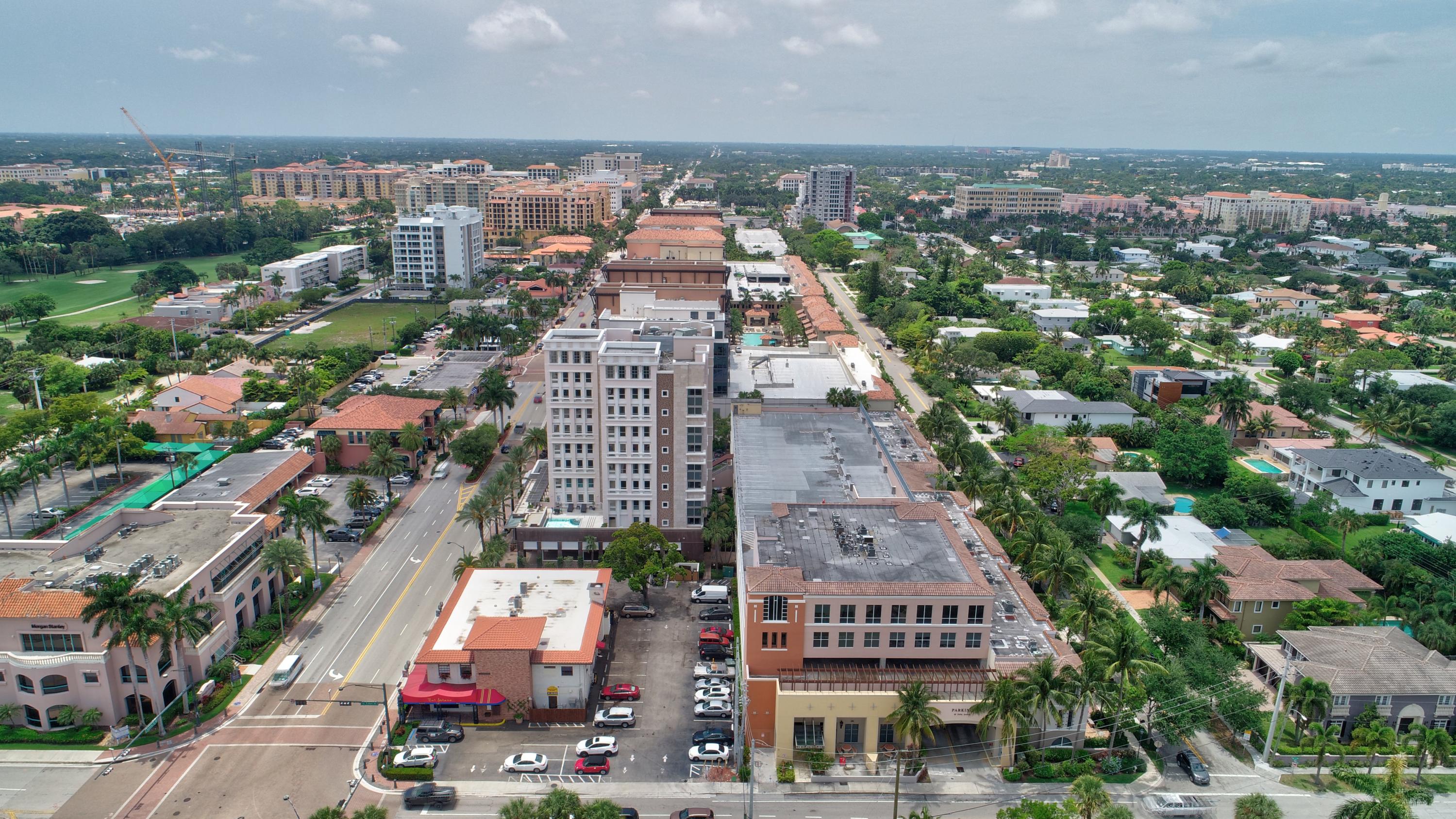 492 East Boca Raton Road Boca Raton, FL 33432 - Photo 41 of 44 an aerial view of a city