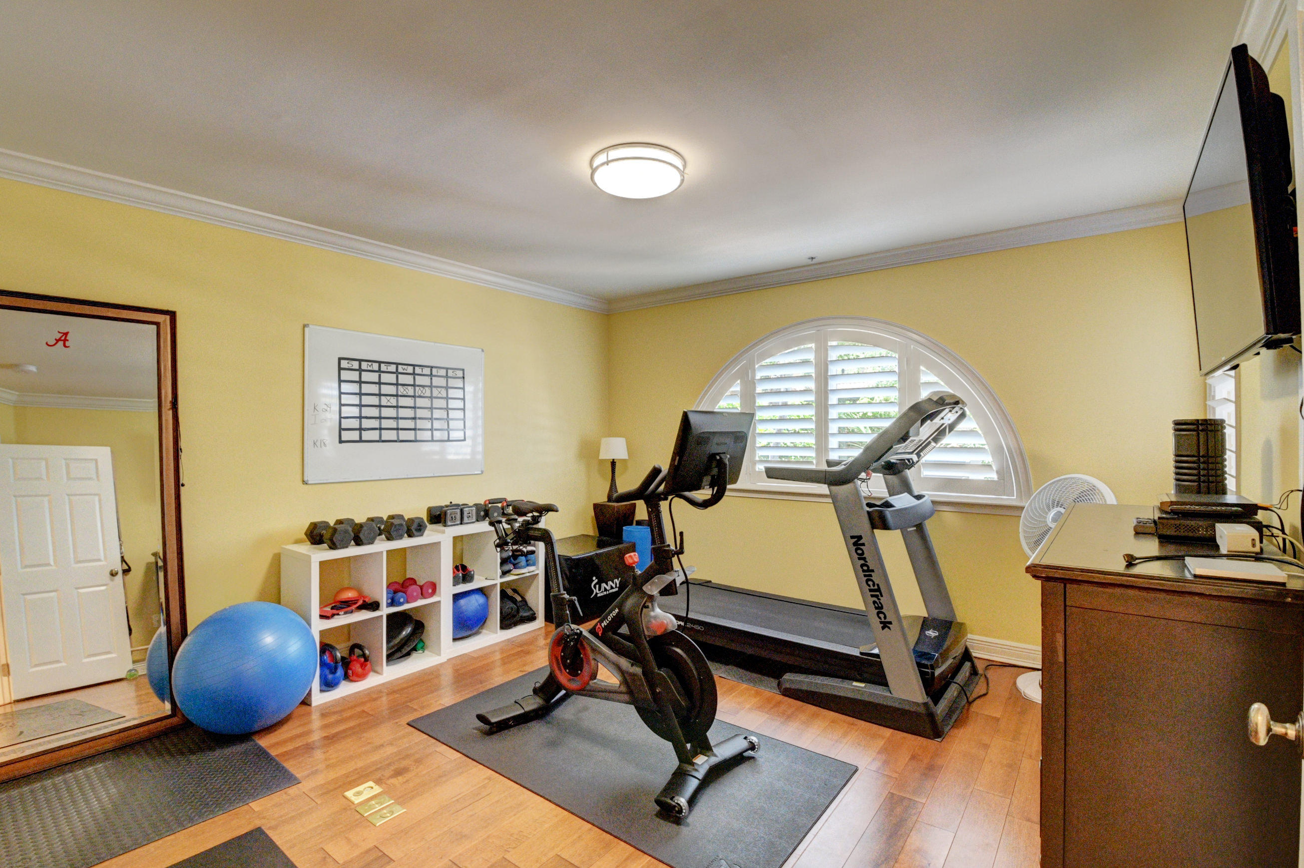 492 East Boca Raton Road Boca Raton, FL 33432 - Photo 6 of 44 a view of a room with gym equipment