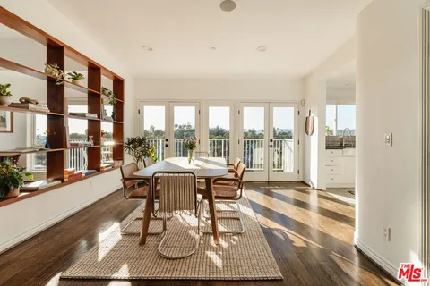 $2,099,000 | 1541 Silverwood Terrace, Los Angeles, CA 90026