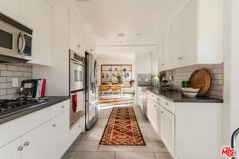 $2,099,000 | 1541 Silverwood Terrace, Los Angeles, CA 90026