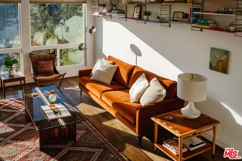 $2,099,000 | 1541 Silverwood Terrace, Los Angeles, CA 90026