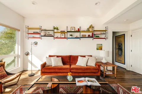 $2,099,000 | 1541 Silverwood Terrace, Los Angeles, CA 90026