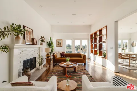 $2,099,000 | 1541 Silverwood Terrace, Los Angeles, CA 90026