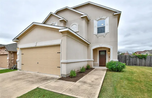 $2,100 | 9017 Norwich Castle, Austin, TX 78747