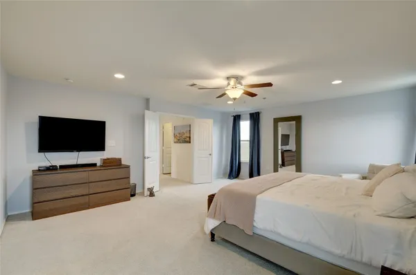 $2,100 | 9017 Norwich Castle, Austin, TX 78747