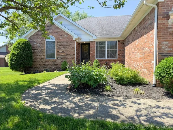 $2,675 | 3124 White Blossom Circle, New Albany, IN 47150