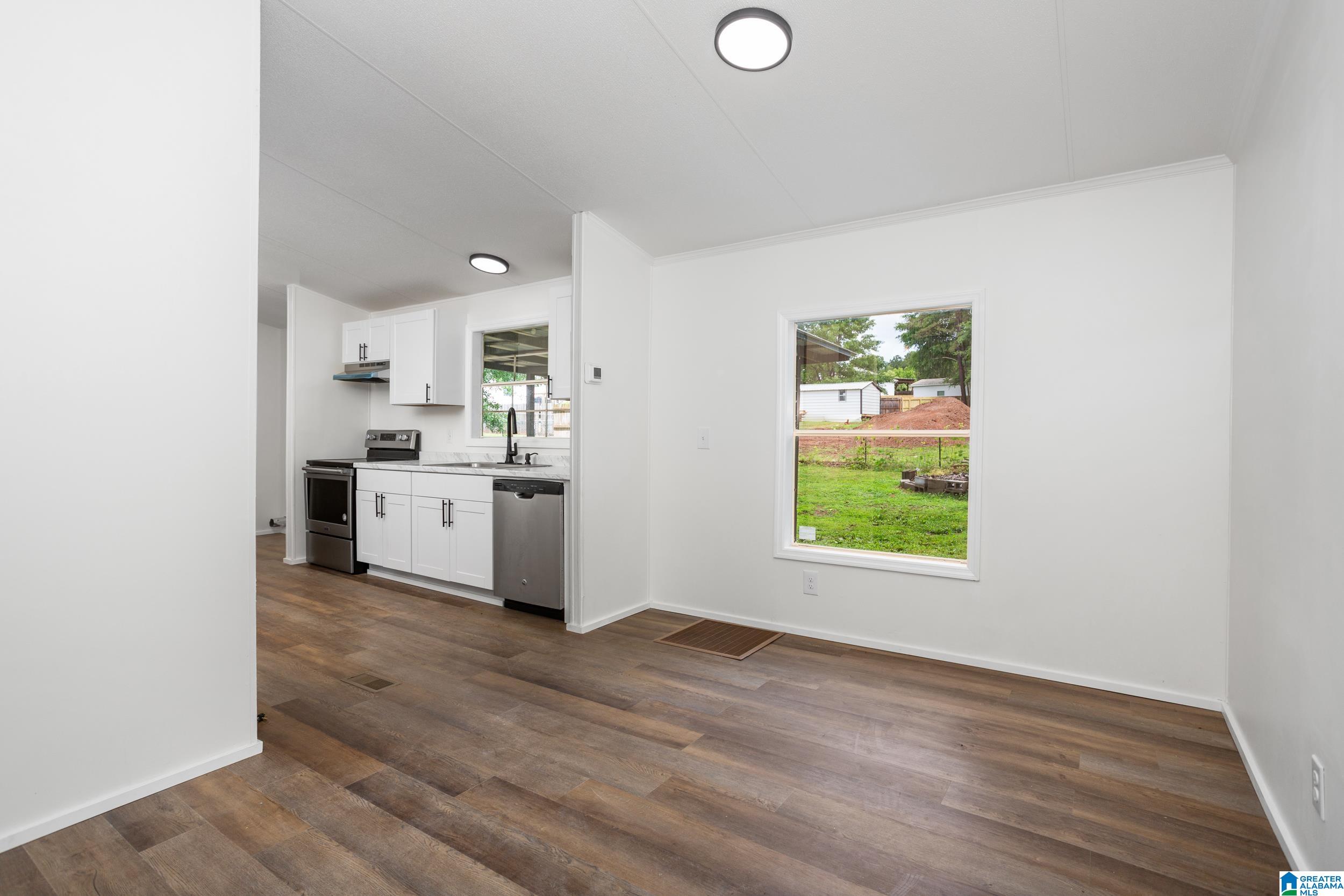 4203 Masters Road Pell City, AL 35128 - Photo 4 of 37