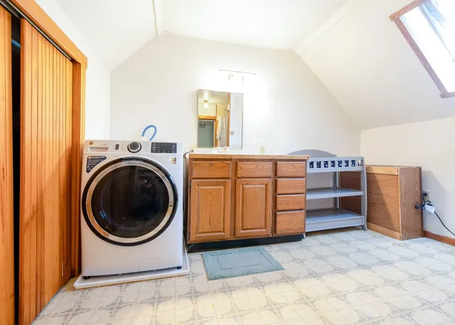 $389,000 | 177 Lebanon Road, Winterport, ME 04496