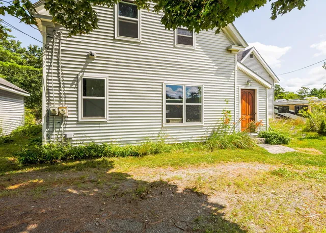 $389,000 | 177 Lebanon Road, Winterport, ME 04496