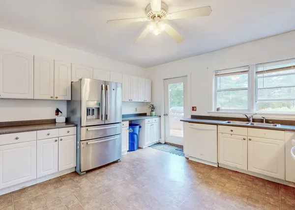 $375,000 | 177 Lebanon Road, Winterport, ME 04496