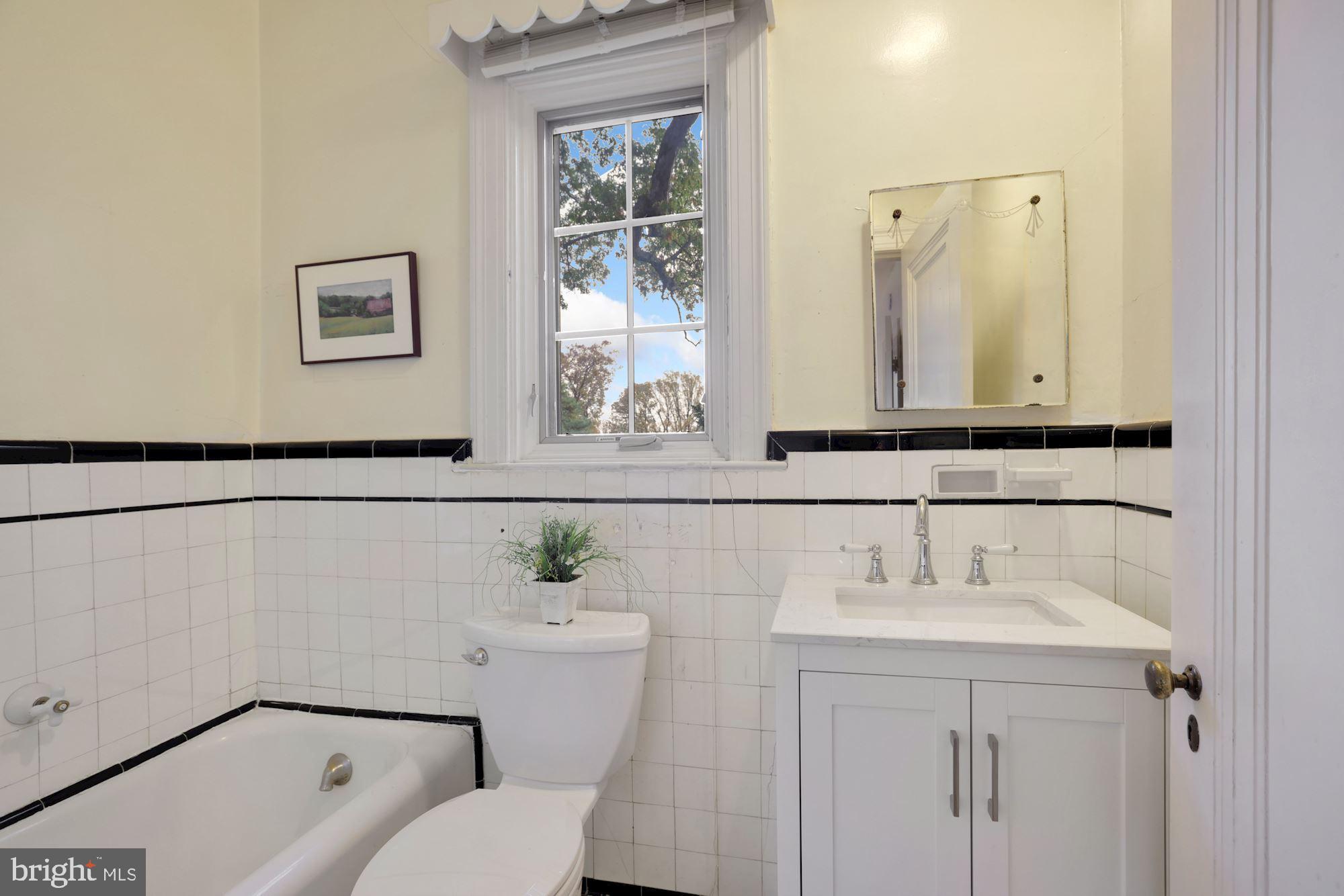 3224 Rittenhouse Street Northwest Washington, DC 20015 - Photo 14 of 30 Owner's suite bath