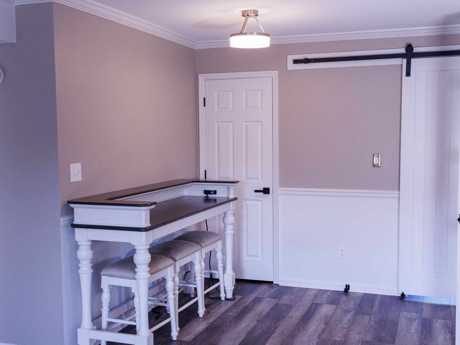 238 Ellington Place Madison, TN 37115 - Photo 3 of 10 a view of a livingroom with wooden floor