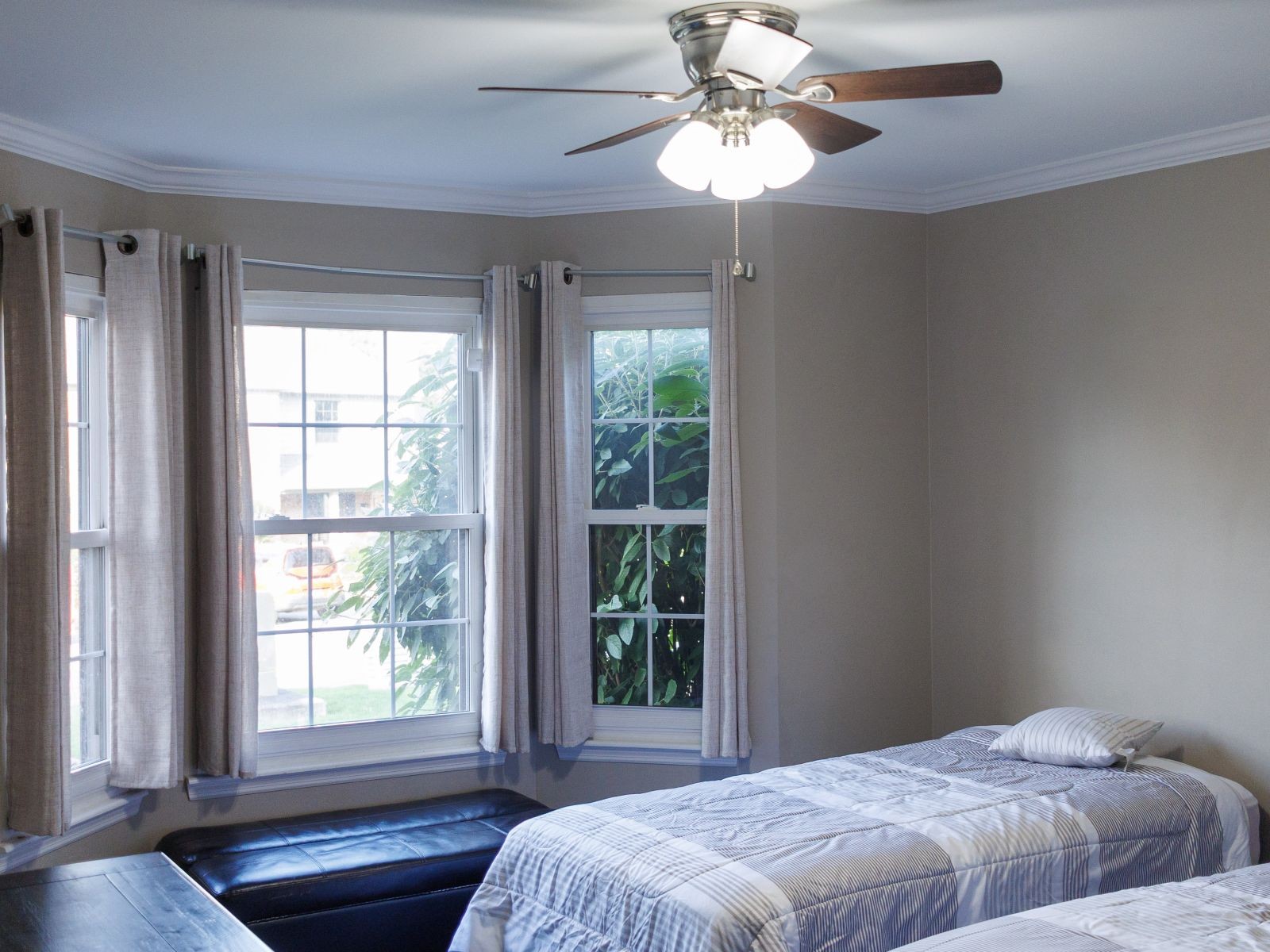 238 Ellington Place Madison, TN 37115 - Photo 6 of 10 a bedroom with a large bed and a window