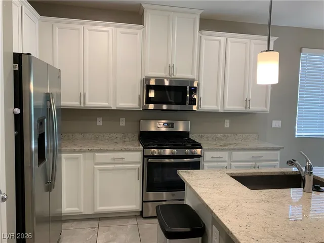$1,695 | 8521 Insignia Avenue, Unit 101, Las Vegas, NV 89178
