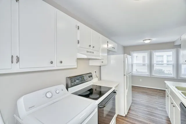 $169,900 | 26 Arrowhead Way South, Perinton, NY 14450