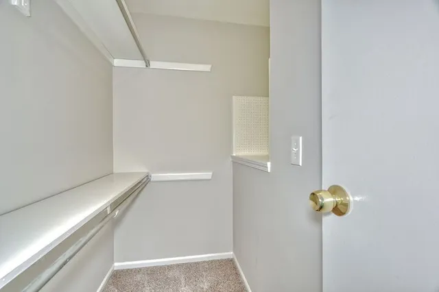 $169,900 | 26 Arrowhead Way South, Perinton, NY 14450