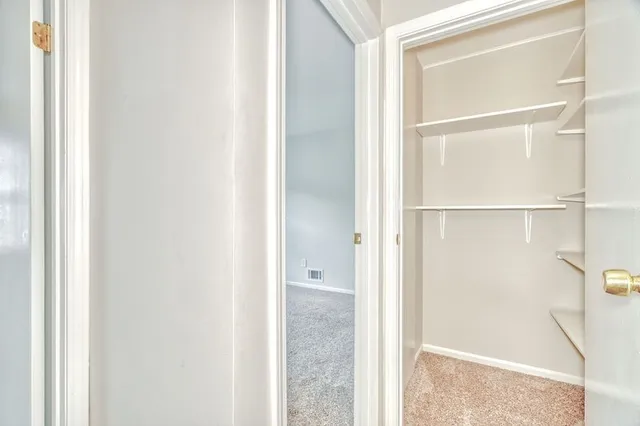 $169,900 | 26 Arrowhead Way South, Perinton, NY 14450