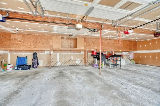 $169,900 | 26 Arrowhead Way South, Perinton, NY 14450