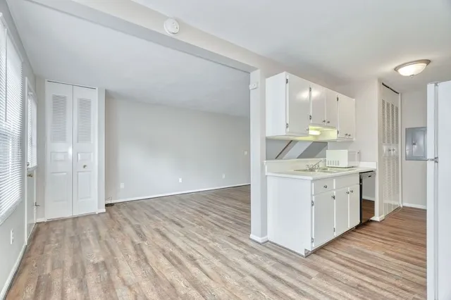 $169,900 | 26 Arrowhead Way South, Perinton, NY 14450