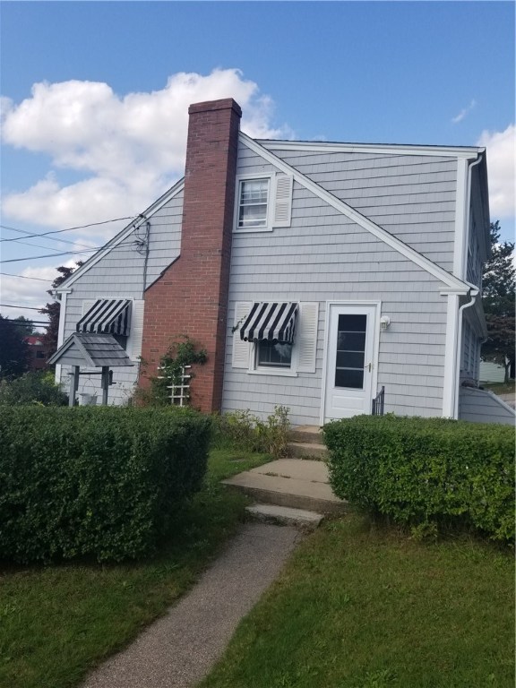 271 High Street Westerly, RI 02891 - Photo 4 of 19 Gallery Image 4