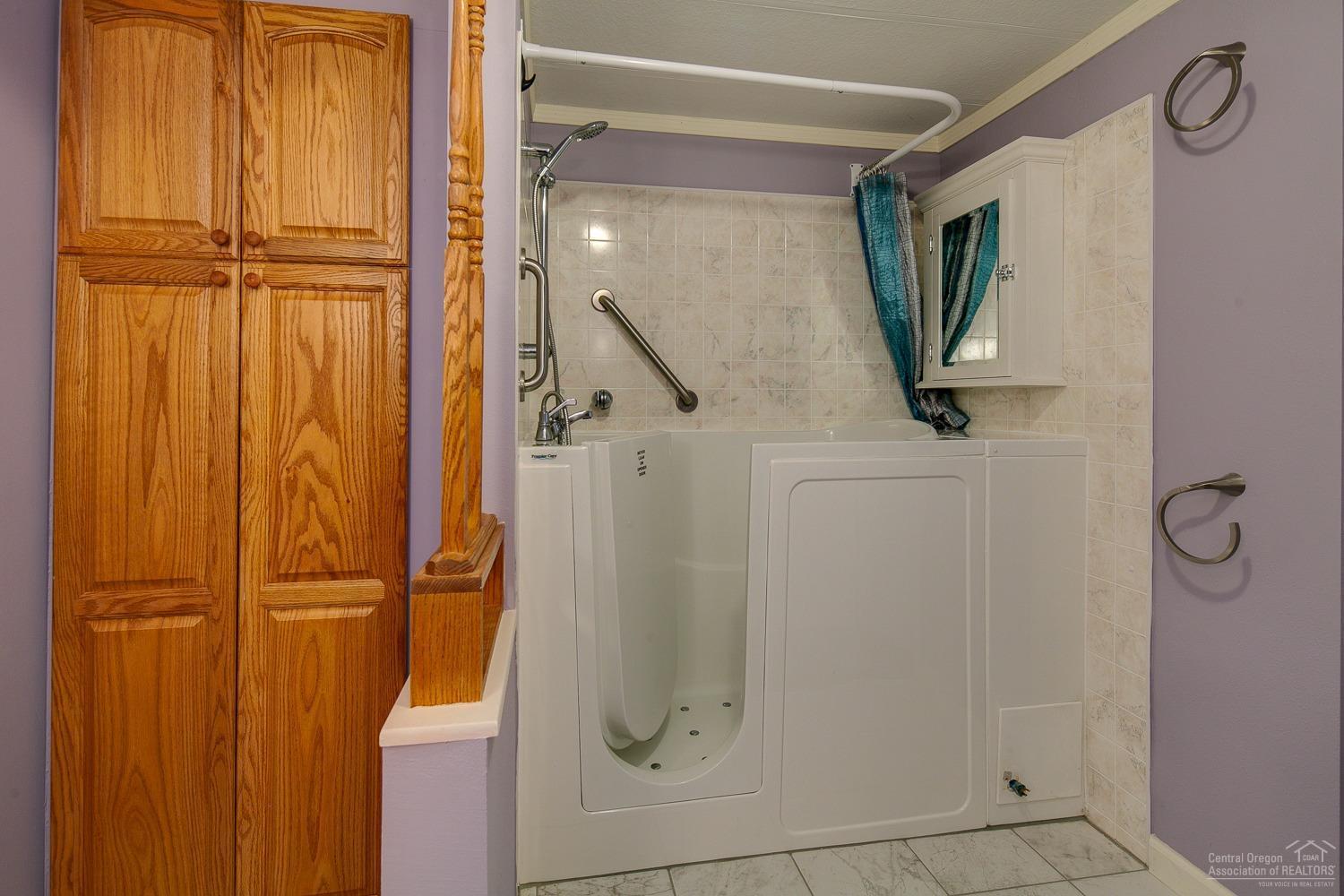56068 Black Duck Road Bend, OR 97707 - Photo 17 of 25 Additional Photo