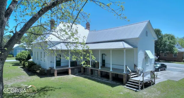 $199,000 | 104 4th Street, Arabi, GA 31712