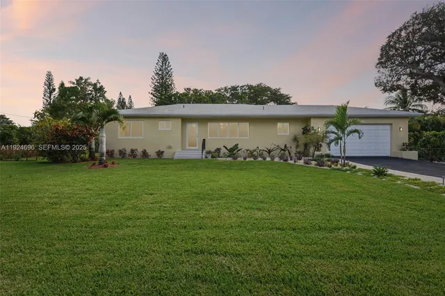 $749,000 | 140 Northeast 161st Street, Miami, FL 33162