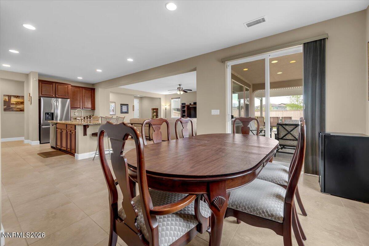 1870 Culiacan Pass Court Reno, NV 89521 - Photo 18 of 59 18-018