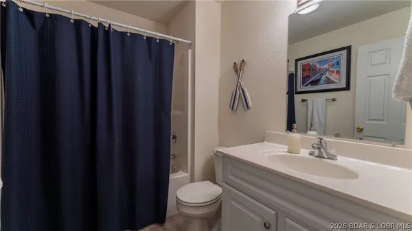 $339,900 | 315 Highland Shores, Unit 3A, Lake Ozark, MO 65049