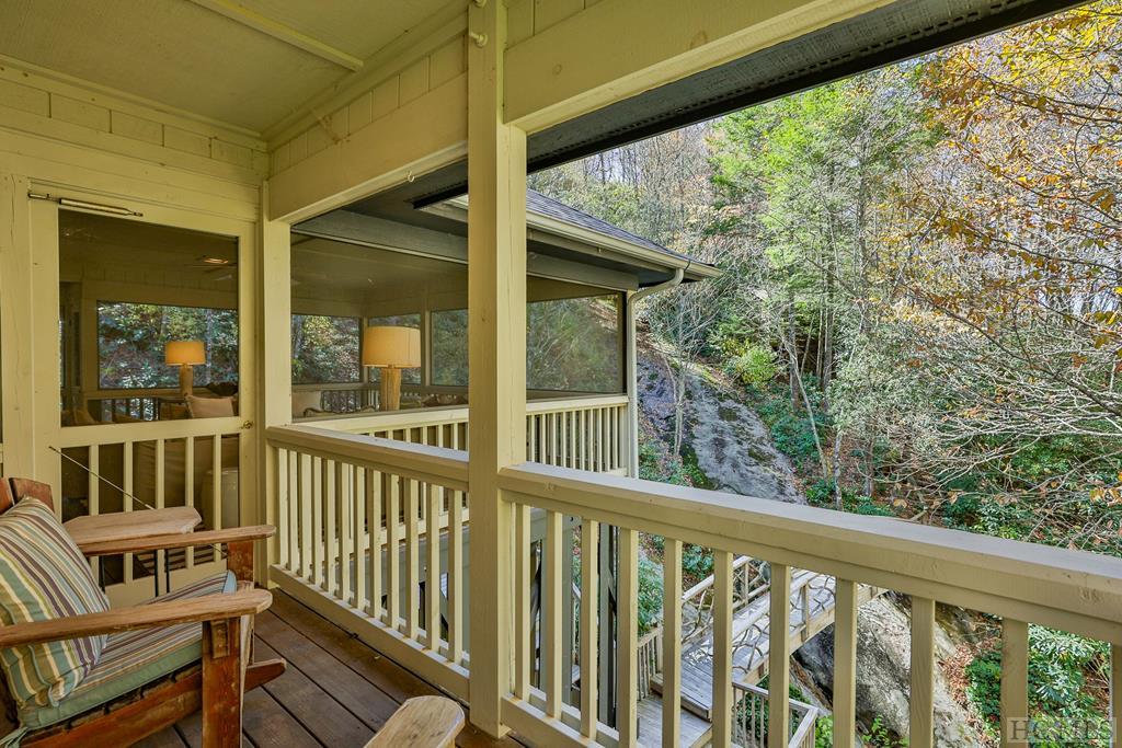 1471 Falcon Ridge Highlands, NC 28741 - Photo 27 of 57 Gallery Image 27