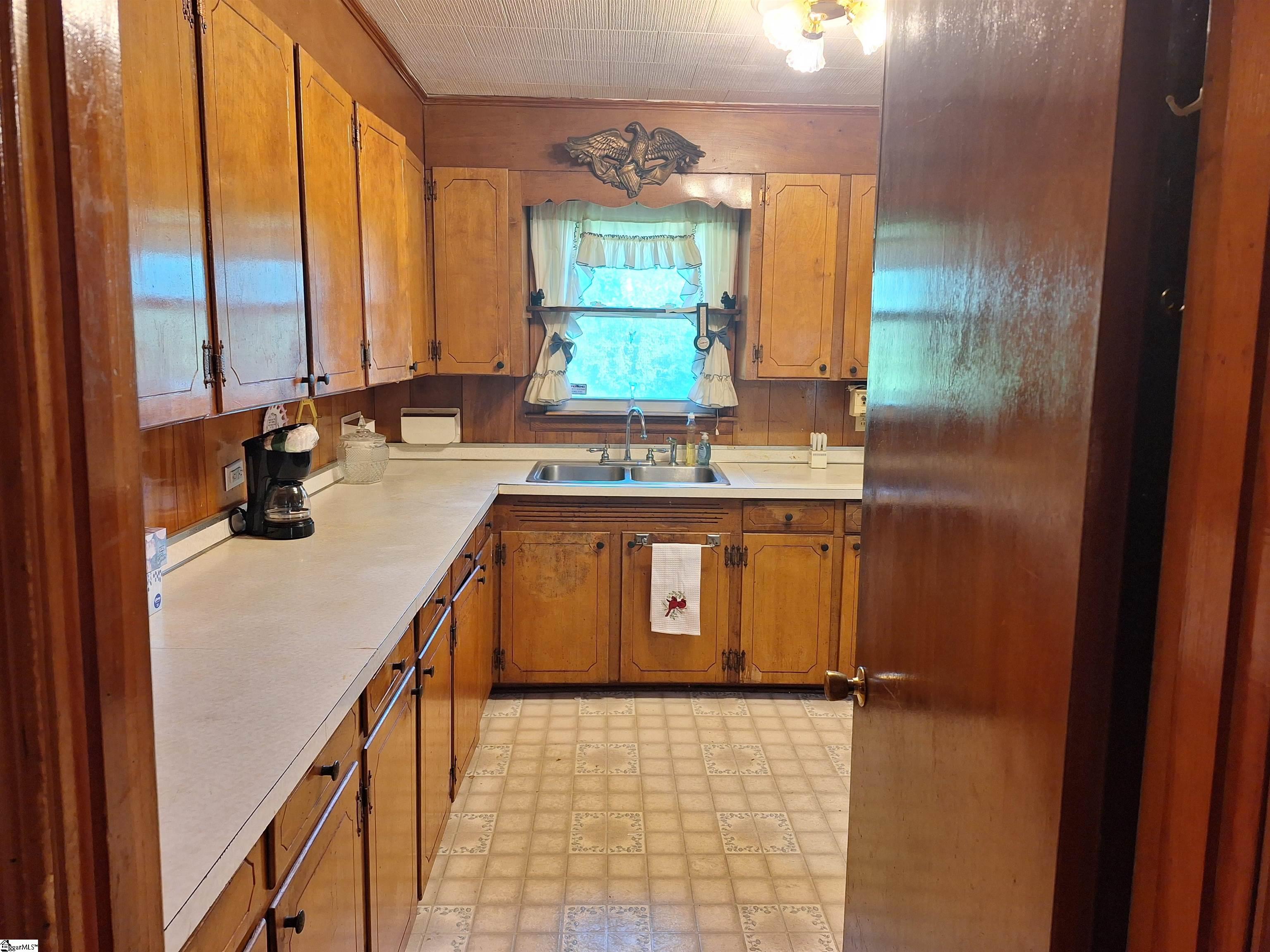 107 Pine Road Laurens, SC 29360 - Photo 14 of 48