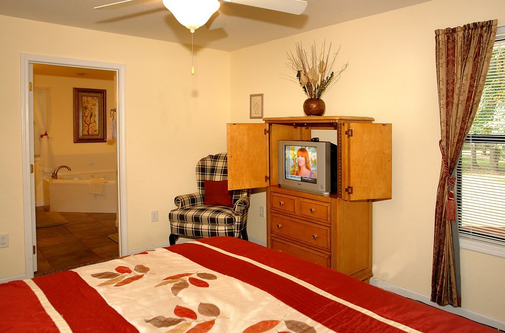 3066 Rivers Edge Drive Cosby, TN 37722 - Photo 10 of 15 Gallery Image 10
