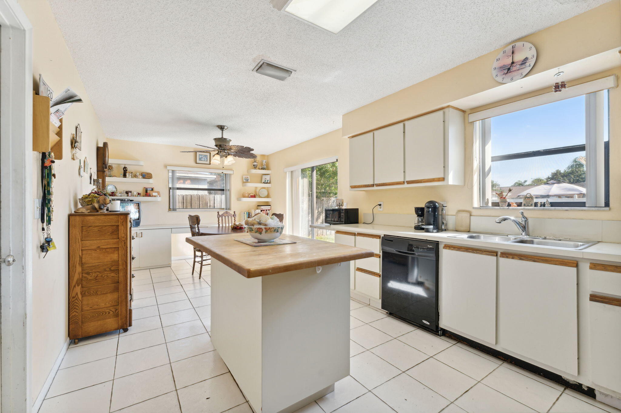 10870 Stacey Lane Boca Raton, FL 33428 - Photo 24 of 27 12-web-or-mls-DSC03971
