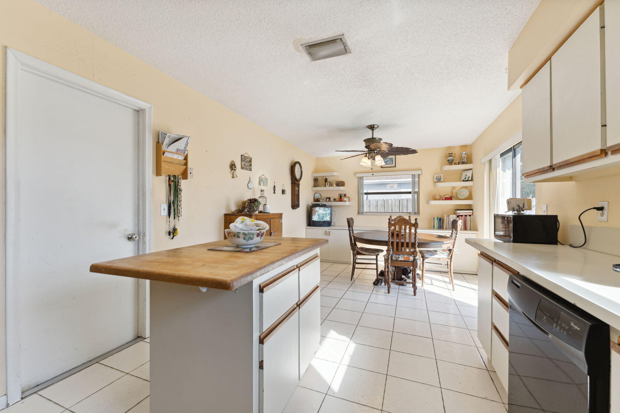 10870 Stacey Lane Boca Raton, FL 33428 - Photo 25 of 27 11-web-or-mls-DSC03976