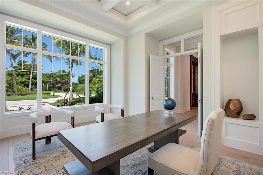 577 Devils Lane Naples, FL 34103 - Photo 10 of 29 Gallery Image 10