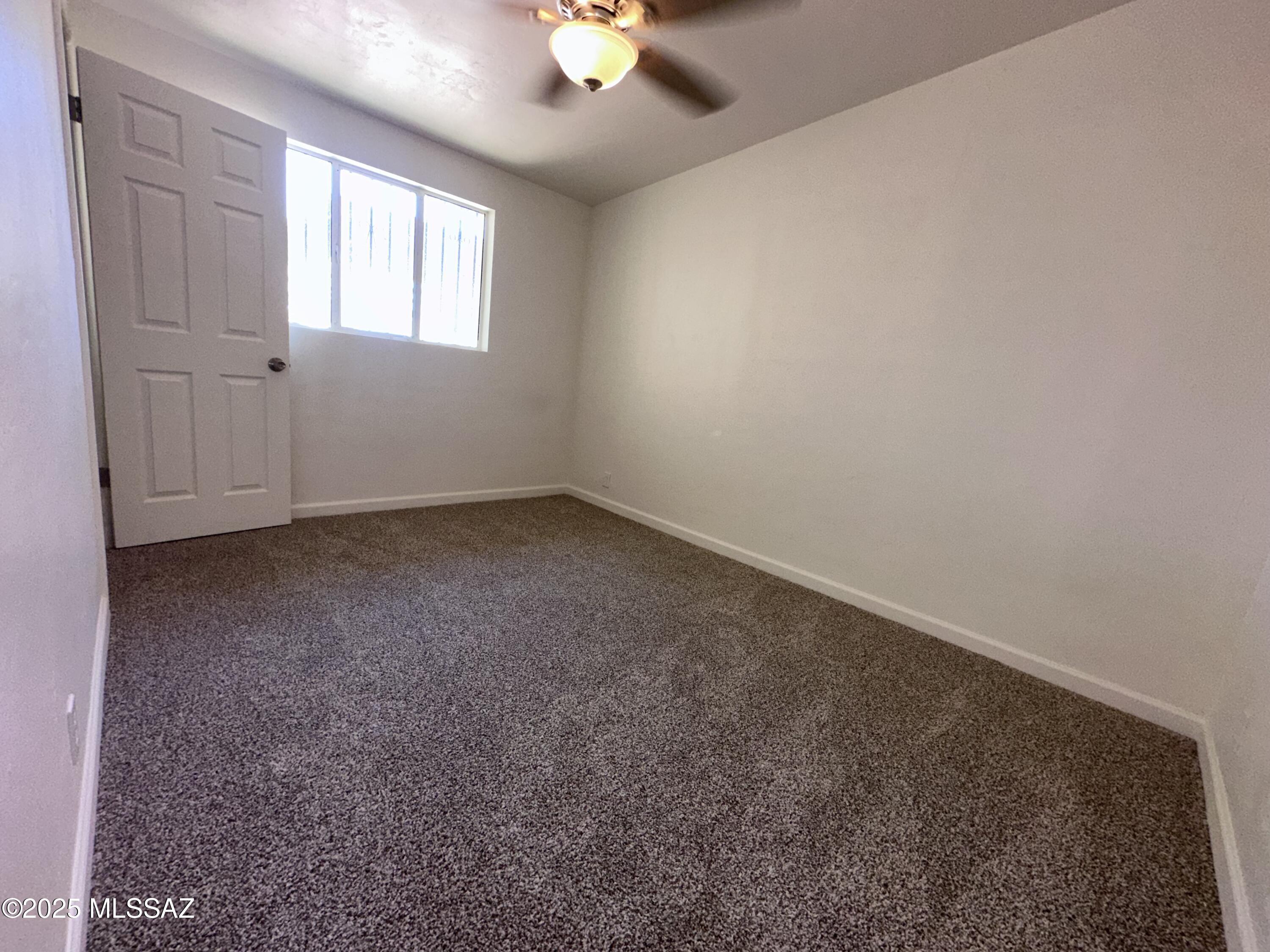 1339 West Pastime Road Tucson, AZ 85705 - Photo 14 of 30 Gallery Image 14
