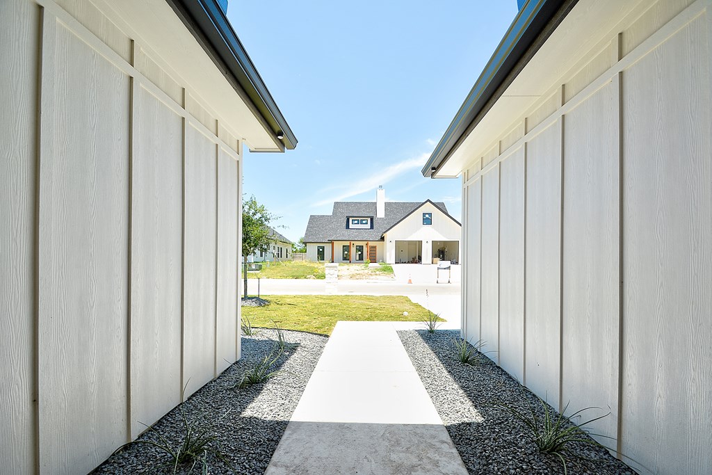 513 Conner Court Kerrville, TX 78028 - Photo 49 of 54