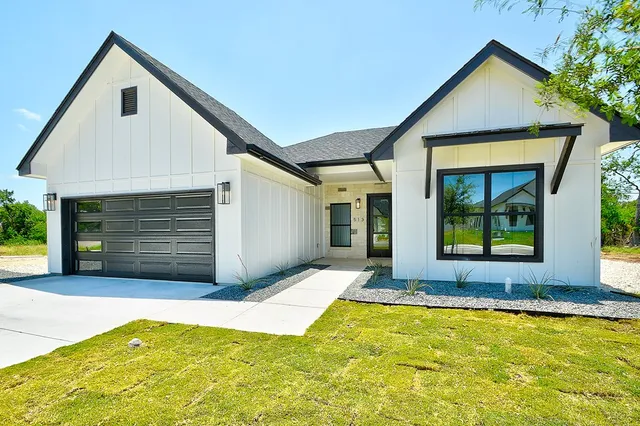 $499,000 | 513 Conner Court, Kerrville, TX 78028