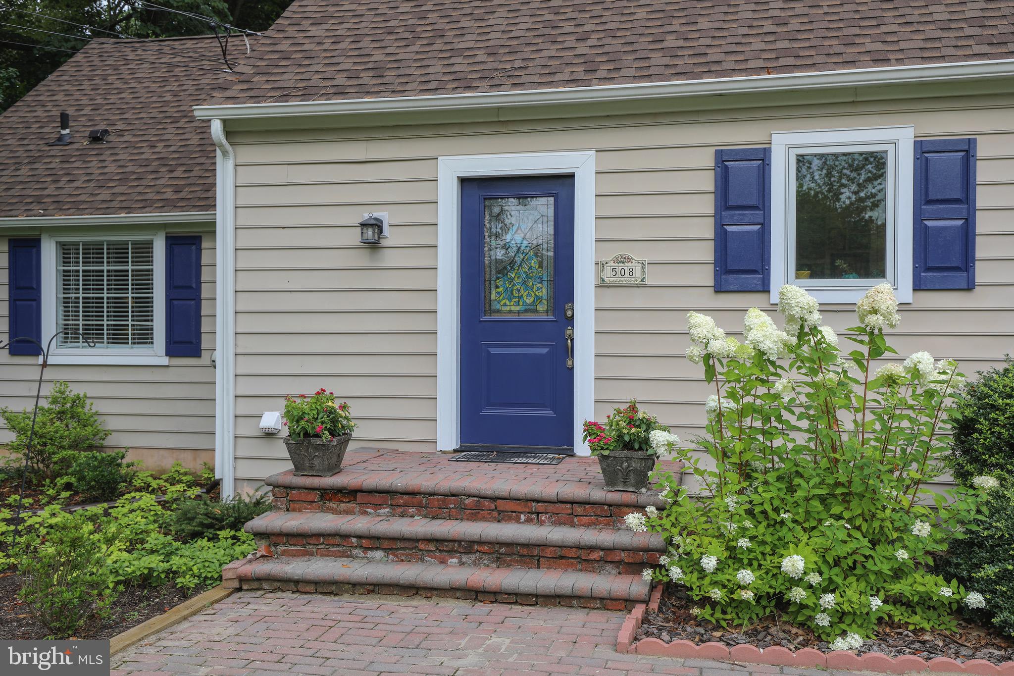 508 Washington Crossing Road Newtown, PA 18940 - Photo 2 of 39 front exterior