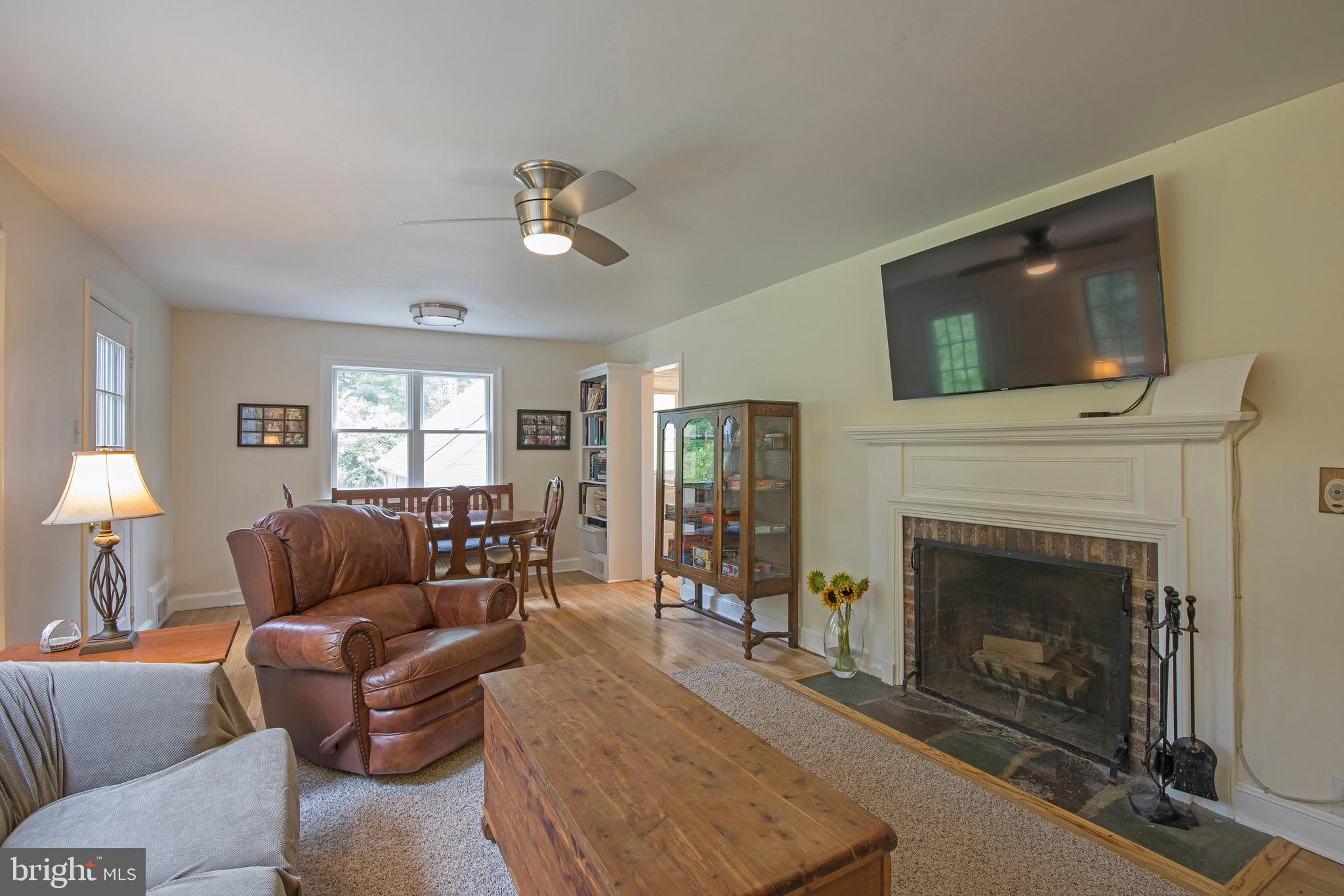 508 Washington Crossing Road Newtown, PA 18940 - Photo 16 of 39 family room/LR w fireplace