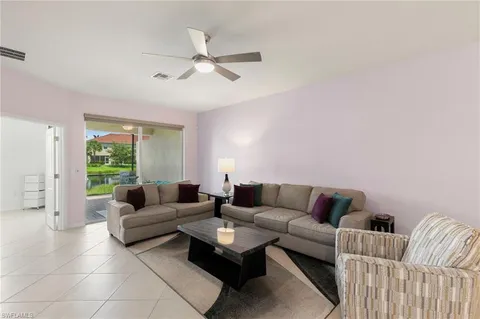 $415,000 | 2547 Vine Avenue, Naples, FL 34120
