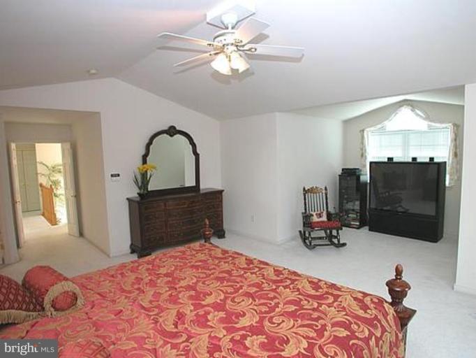 5068 Jericho Road Columbia, MD 21044 - Photo 15 of 19 Master Bedroom