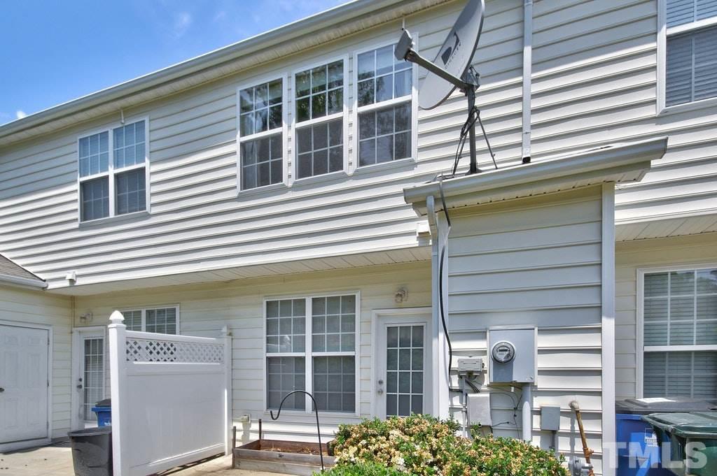 5315 Crescentview Parkway Raleigh, NC 27606 - Photo 19 of 25 Gallery Image 19